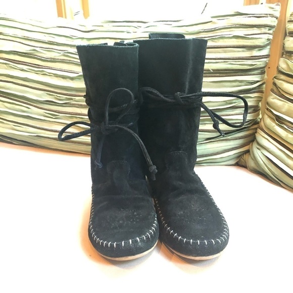 Steve Madden Lace Up Moccasin Boots Black Size 6 - Picture 3 of 9